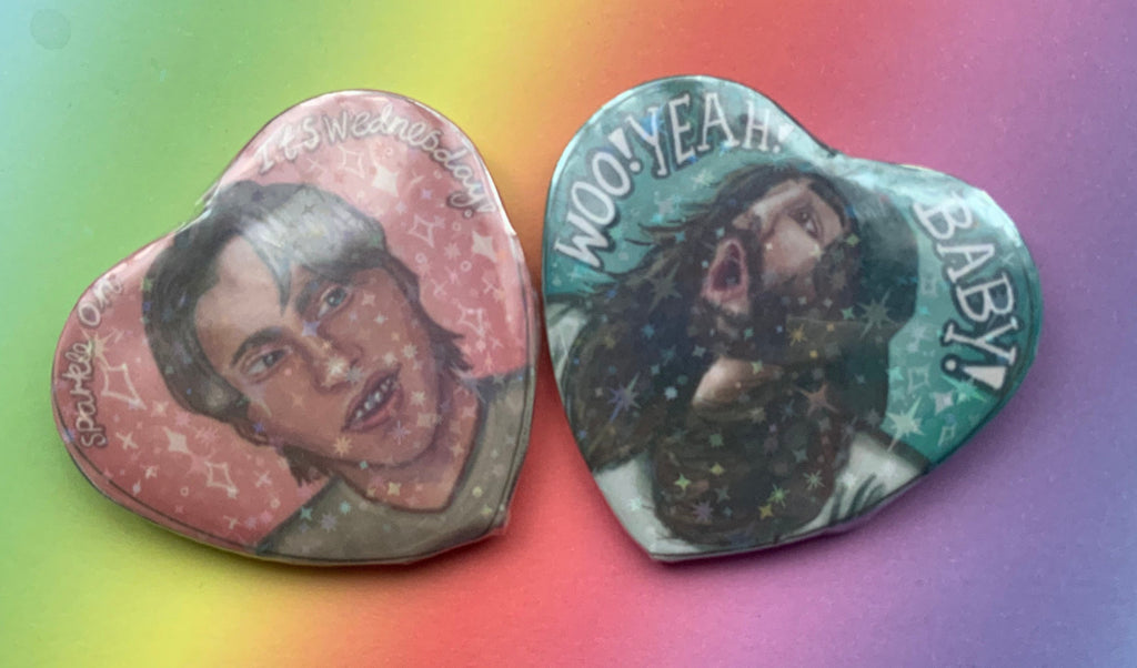 Streamer Heart Shaped Holographic 58mm Badges