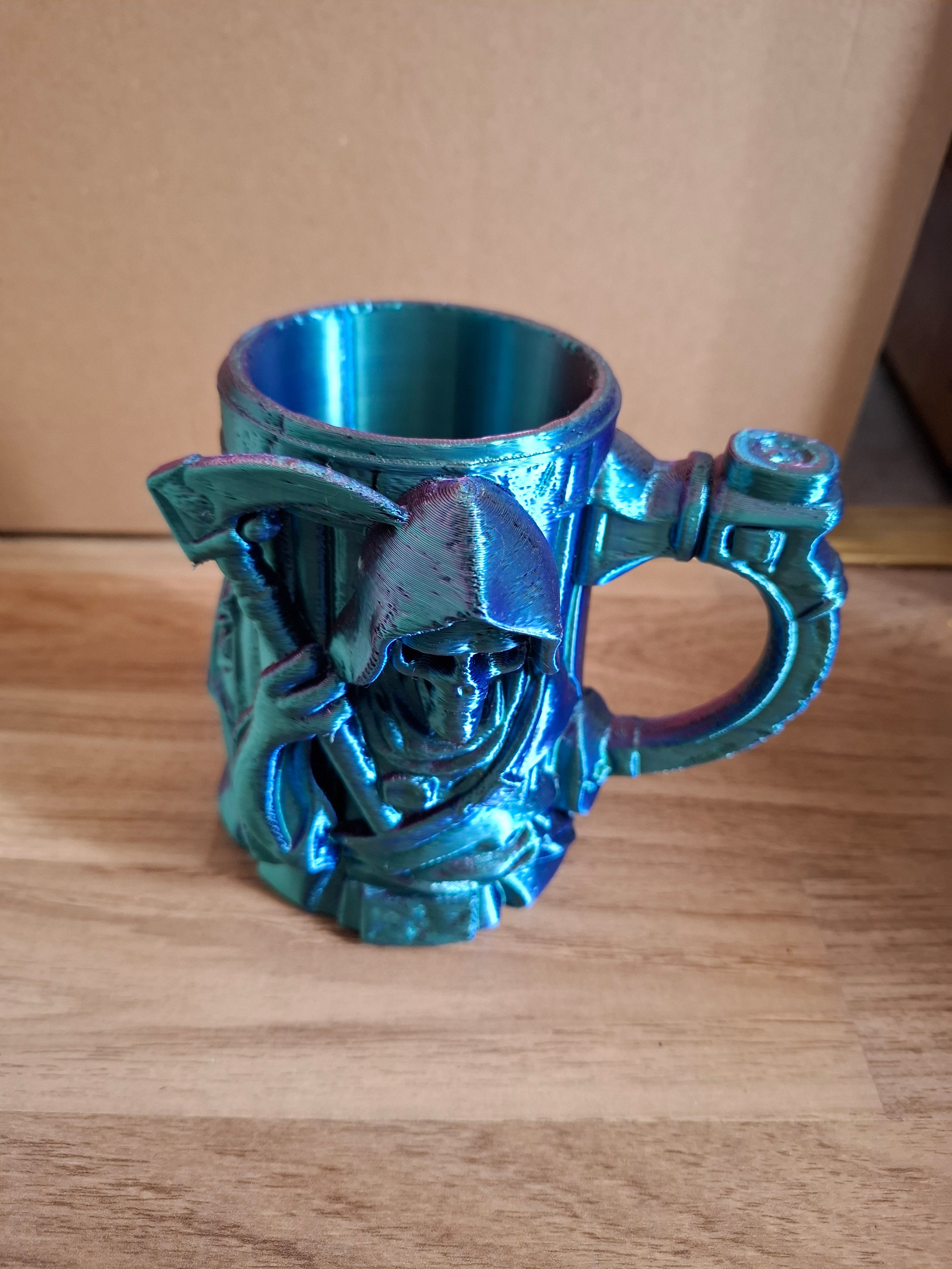 Colourshifting Grim Reaper  Can Holder